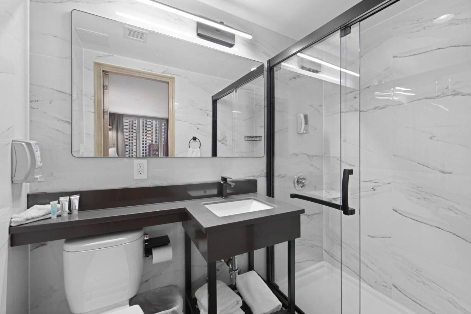 Hotel Tremont Bronx Yankee Stadium نيو يورك المظهر الخارجي الصورة