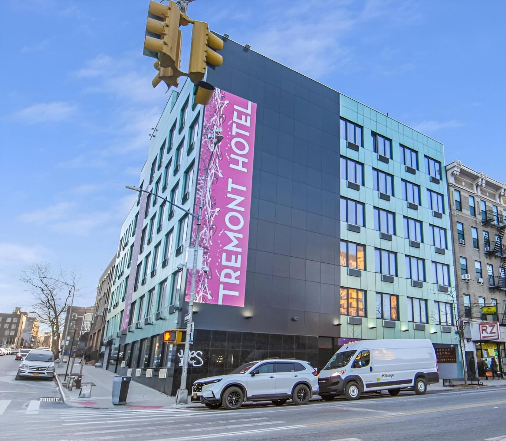 Hotel Tremont Bronx Yankee Stadium نيو يورك المظهر الخارجي الصورة